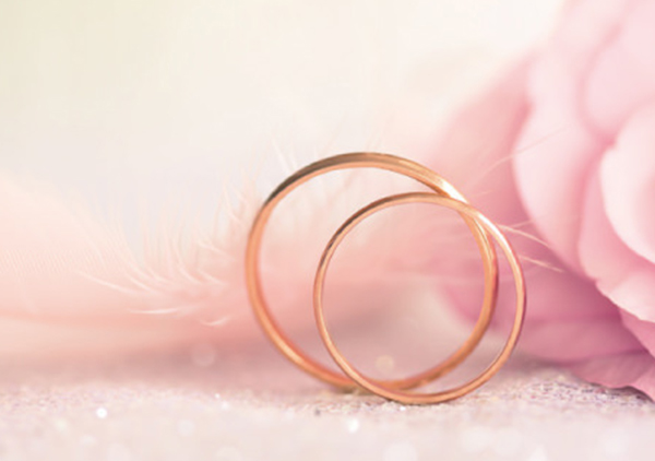 【安心の一生涯保証】TIARAの婚約指輪・結婚指輪はすべて50年保証付き